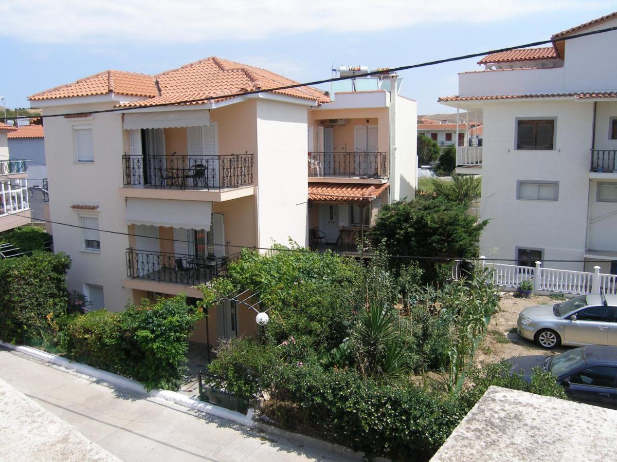 Efi Apartments Myrina Buitenkant foto